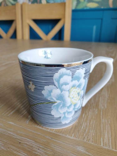 Laura ashley heritage - laura,