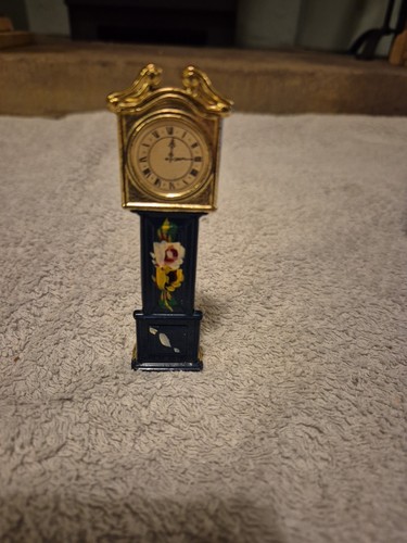 Vintage made england metal - made,