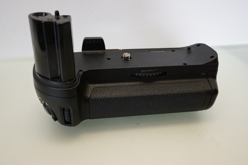 Nikon multi power - mb-40,