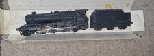 OO gauge WRENN 2225 2-8-0
