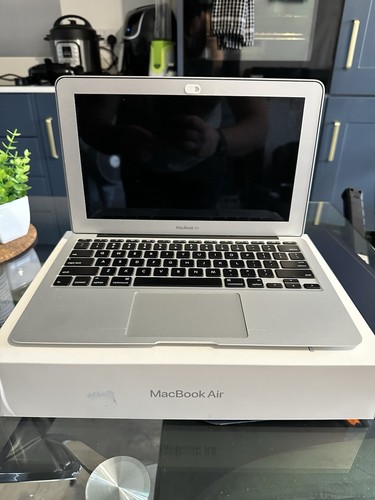 Apple macbook air inch - macbook,