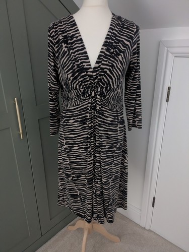 Seraphine maternity dress size - seraphine,