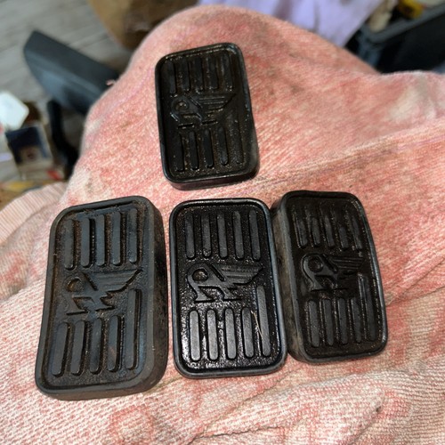 Austin pedal rubbers - 4,