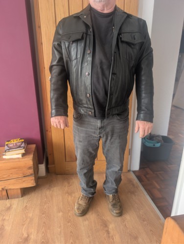 Vintage levi black - levi,