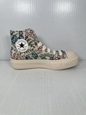Size 7 Converse Women Chuck