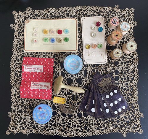 Vintage haberdashery lot - vintage,
