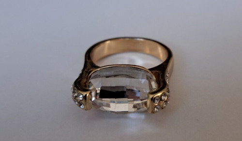 Beautiful ladies dress ring - beautiful,