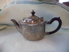 Lovely Ornate  Silver Plated Tea Pot Circa 1920s Maker Elkington  1 / 1/2 Pint