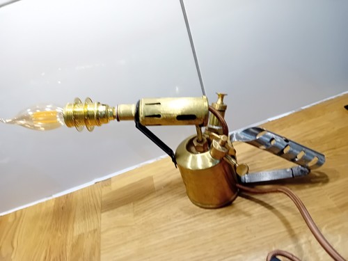 Blow lamp steam - , light