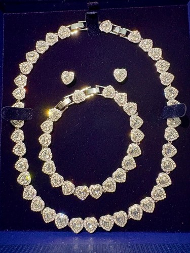 Swarovski gold heart - gold, angelic
