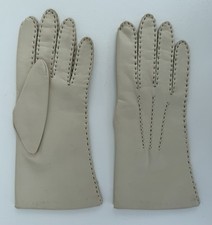 Women's Ladies Vintage White Perforated Leather Gloves - Size 7.5 small/medium