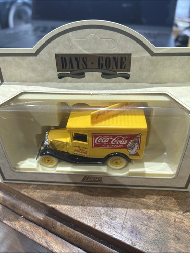 Lledo model van days - lledo,
