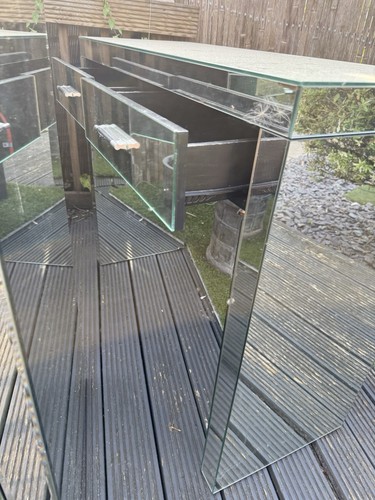 Mirrored glass dressing table - mirrored,