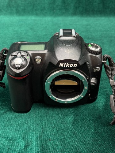 Nikon d50 camera body - d50,