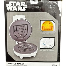 New: Star-Wars Waffle Maker -