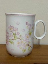 Rose of England Fine Bone