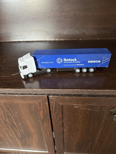 Trucks ibstock model - trucks,