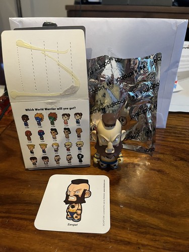 Kidrobot zangief - kidrobot,