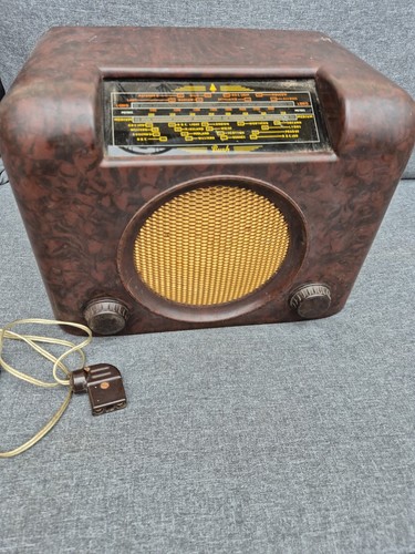 Circa 1950 bush - circa, bakelite