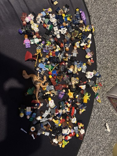 150 minifigure job lot - job, mix