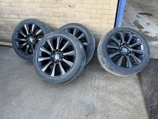 LAND/RANGE ROVER SPORT 4 X