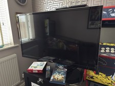 LG Smart 3D TV  42LA620V 42"