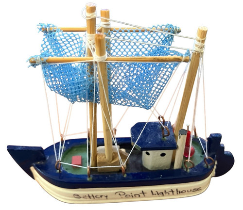 Small wooden boat x - ,