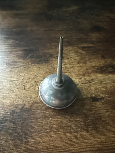 Vintage 2 w singer - x,