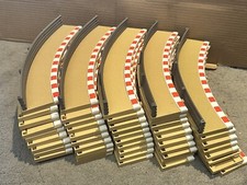Scalextric Digital / Sport Sand Borders L8712 With L8713 Barriers 30 Available !