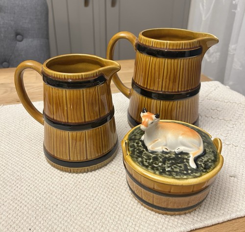 Vintage set secla jugs - of, jugs&