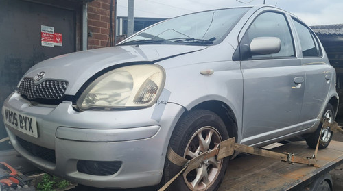 Toyota yaris 2003 breaking - yaris,