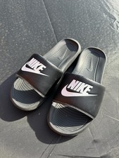 Nike Slippers UK6