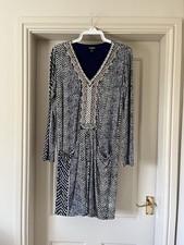 Pomodoro Blue and Cream Patterned Dress with Soft Gold  and Appliqué l