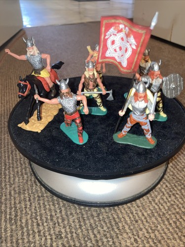 Vintage timpo invader viking - vintage,