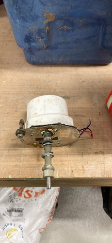 Boat windscreen wiper motor - windscreen,