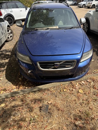 Volvo v50 2010 breaking - volvo,