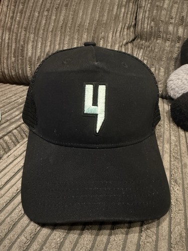 Yelir world cap - world,