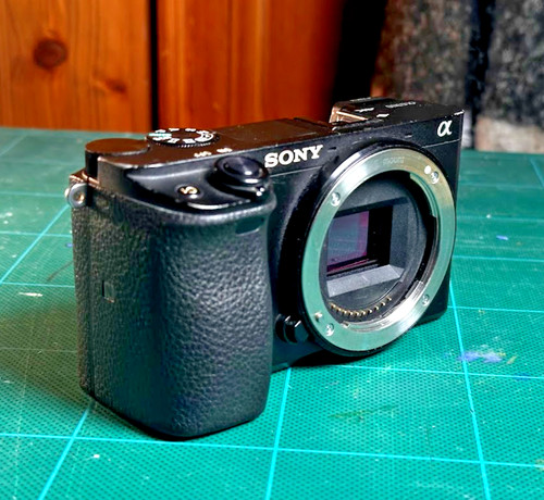 Sony a6300 hybrid - sony, and