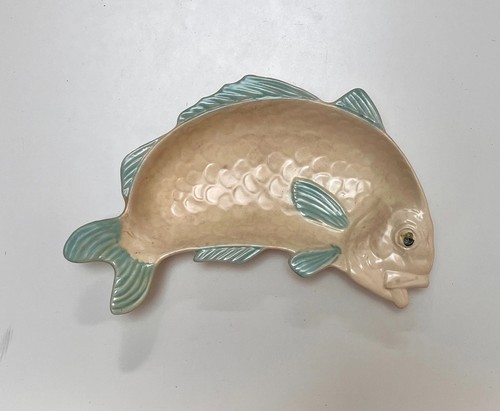 Shorter and sons large - large, fish