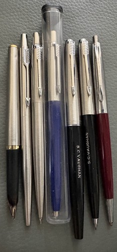Set used parker pens - of,
