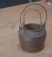 Vintage Kenrick & Sons 3/8 pint cast iron glue pot cooking melting pot cauldron