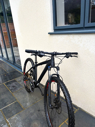 Specialised mountain bike 29in - specialised,