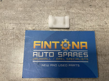 Original OEM Vauxhall Cavalier Mk2 Head Light Lamp Clip Clamp 90123504