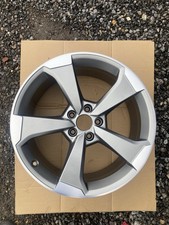 1x SINGLE GENUINE AUDI A4 19'' ROTOR  ALLOY WHEEL RIM 8W0601025CG REFURBISHED