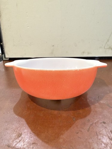 Vintage pyrex milk glass - milk,