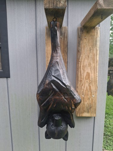 Chainsaw carved bat creepy - carved,