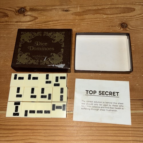 Vintage dice dominoes - vintage,