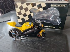 Minichamps rossi model yamaha - minichamps,