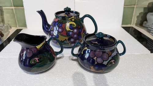 Royal stanley ware - royal,
