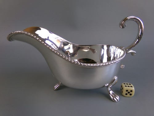 Silver plated gravy - silver,